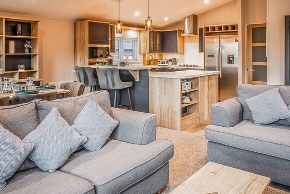 Lliw - Pen-y-Garth Lodges, Bala,