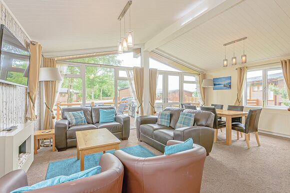 Foxglove 6 - Pen-y-Garth Lodges, Bala,