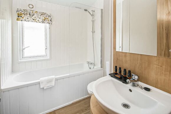 Platinum 3 Lodge - Pevensey Bay Holiday Park, Pevensey Bay