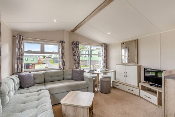 Bronze Caravan with parking - Eyemouth, Eyemouth, Berwickshire