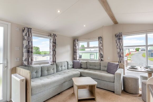 Bronze Caravan with parking - Eyemouth, Eyemouth, Berwickshire