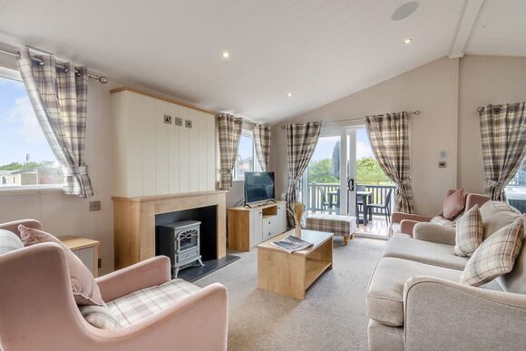 Deluxe Lodge, parking, ensuite, decking & sea view, Deluxe Lodge, parking, ensuite, decking & sea view P - Eyemouth, Eyemouth, Berwickshire