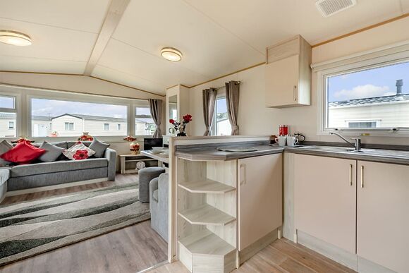 Gold Caravan with parking & decking P, Gold 2 Bedroom slps 6 parking, decking, sea view, Gold Caravan with parking & decking - Eyemouth, Eyemouth, Berwickshire
