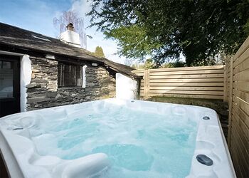 Bowness Cottage - Fallbarrow, Bowness-on-Windermere