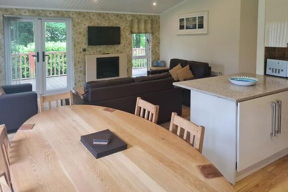 Scarfell Lodge - Fallbarrow, Bowness-on-Windermere