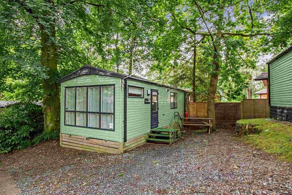 Bronze Premium 1 Bedroom Caravan, Sleeps 2. With parking - Fallbarrow, Bowness-on-Windermere