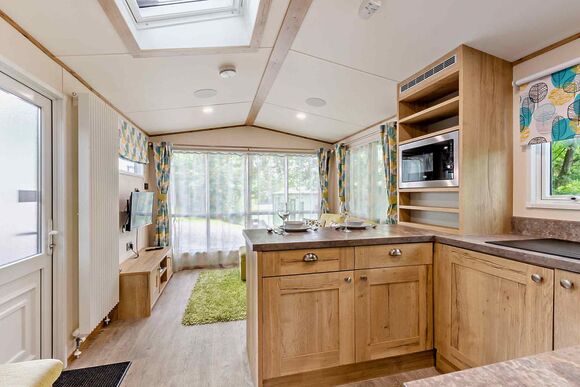 Bronze Premium 1 Bedroom Caravan, Sleeps 2. With parking - Fallbarrow, Bowness-on-Windermere