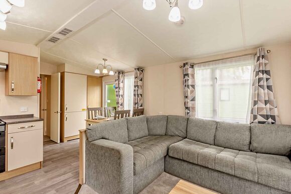 Bronze Premium 2 Bedroom Caravan, Sleeps 6. With parking - Fallbarrow, Bowness-on-Windermere