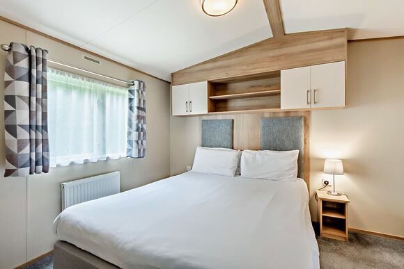 Gold 2 Bedroom Caravan, Sleeps 6. With parking - Fallbarrow, Bowness-on-Windermere