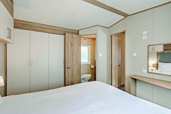 Gold 2 Bedroom Caravan, Sleeps 6. With parking, Gold 2 Bedroom Caravan, Sleeps 6. With parking P  - Fallbarrow, Bowness-on-Windermere