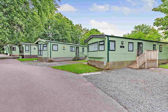 Gold 3  Caravan, slps 8, parking & decking P, Gold 3 Bedroom Caravan, Sleeps 8. With parking & decking - Fallbarrow, Bowness-on-Windermere