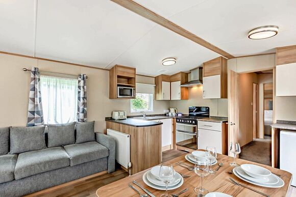 Gold Premium 2 Bedroom Caravan, Sleeps 6. With parking & decking - Fallbarrow, Bowness-on-Windermere