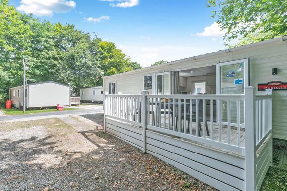 Gold Premium 3, Slps 8, parking, ensuite & decking P, Gold Premium 3 Bed Caravan, Slps 8. With parking, ensuite & decking - Fallbarrow, Bowness-on-Windermere