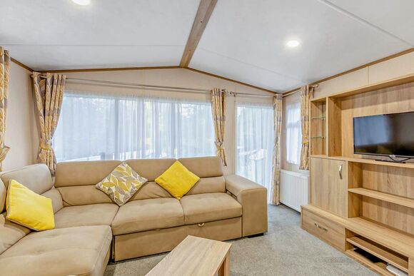 Silver Premium 2 Bedroom Caravan, Sleeps 6 - Fallbarrow, Bowness-on-Windermere