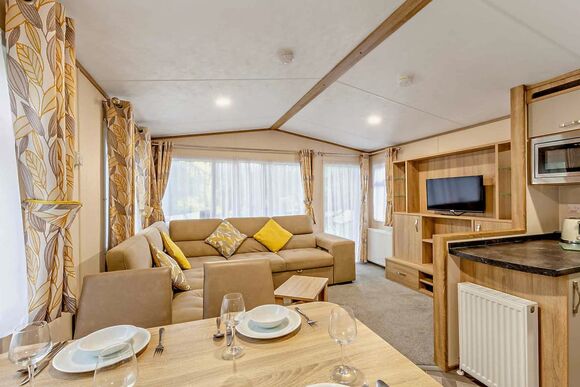Silver Premium 2 Bedroom Caravan, Sleeps 6 - Fallbarrow, Bowness-on-Windermere