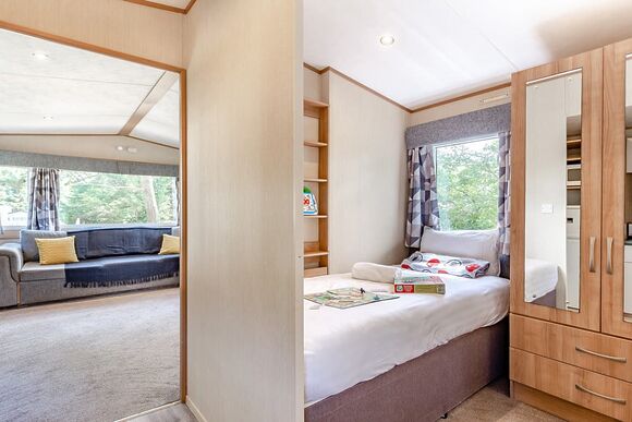 Silver Premium 2 Bedroom Caravan, Sleeps 6. With decking - Fallbarrow, Bowness-on-Windermere