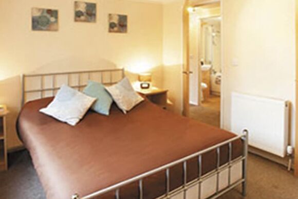 Prestige Lodge with parking, ensuite, decking & lake view - Fallbarrow, Bowness-on-Windermere