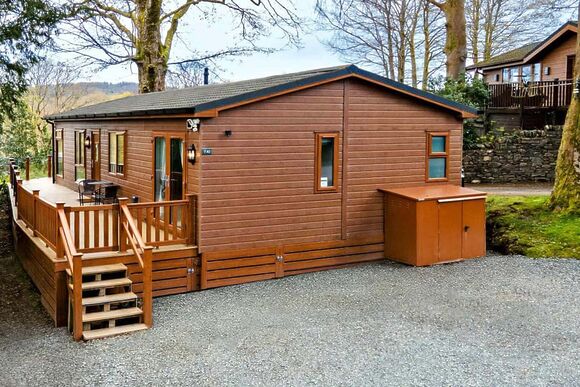 Prestige Lodge, parking, ensuite, decking & LV P, Prestige Lodge with parking, ensuite, decking & lake view - Fallbarrow, Bowness-on-Windermere