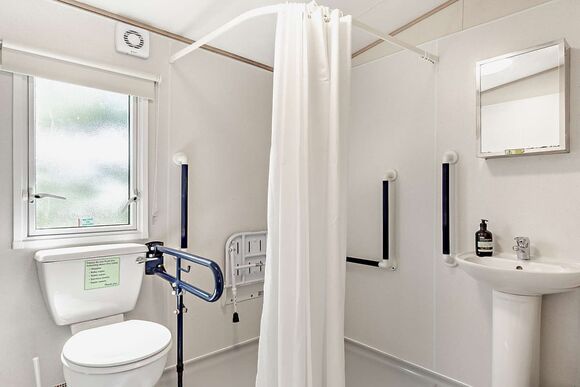 Silver Accessible with parking - Fallbarrow, Bowness-on-Windermere