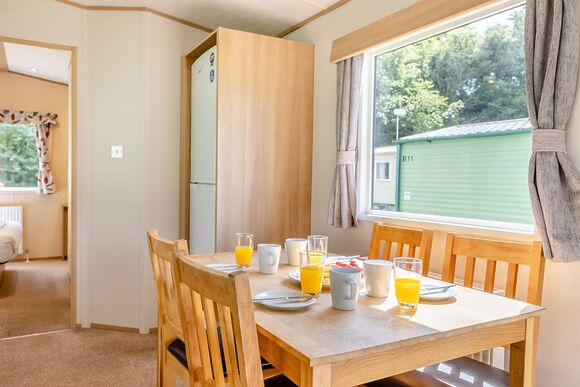 Gold 3 Bedroom Caravan, Sleeps 8 - Heacham Beach, Heacham