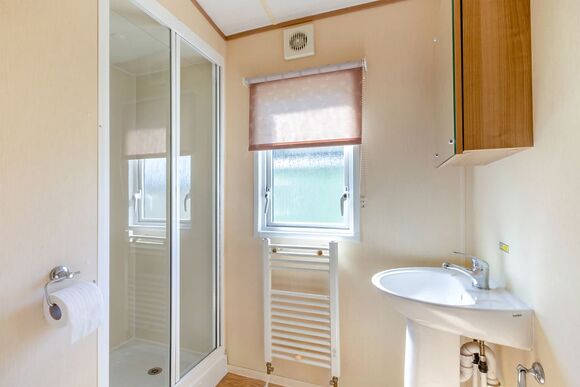 Gold Caravan with decking P, Gold Caravan with decking - Heacham Beach, Heacham