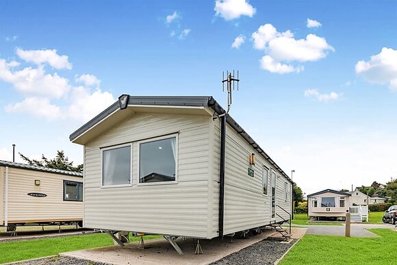 Silver 2 Bedroom Caravan, slps 6, decking P - Heacham Beach, Heacham