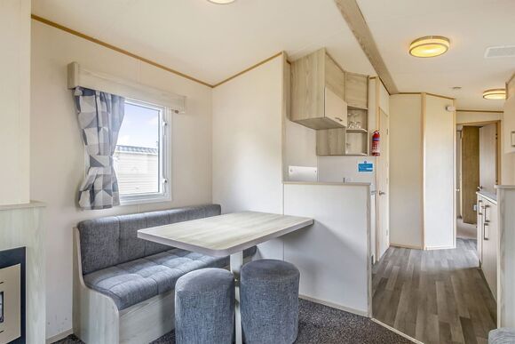 Bronze Caravan with parking 4 - Highfield Grange, Clacton-on-Sea