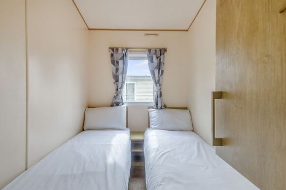 Bronze Caravan with parking 4 - Highfield Grange, Clacton-on-Sea