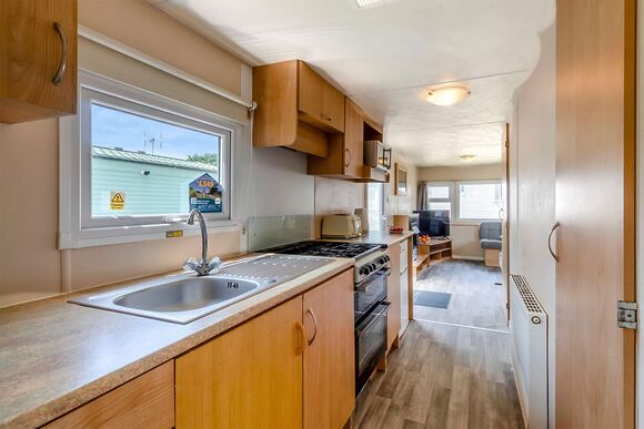 Bronze 3 Bedroom Caravan, Sleeps 6 P, Bronze 3 Bedroom Caravan, Sleeps 6 - Highfield Grange, Clacton-on-Sea
