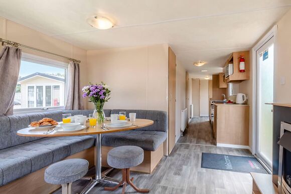 Bronze Caravan with parking - Highfield Grange, Clacton-on-Sea