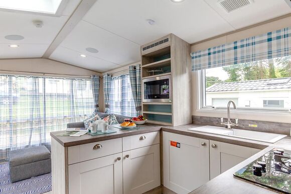 Bronze Premium 1 Bedroom Caravan, Sleeps 2 - Highfield Grange, Clacton-on-Sea