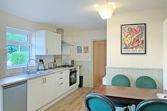Wilton - Pickering Lodges, Pickering
