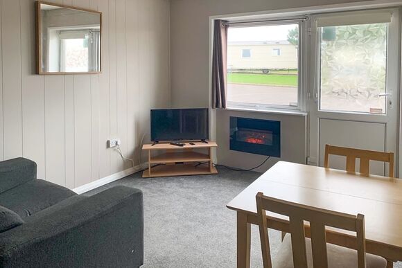 Macaw Chalet, Macaw Chalet P - Kessingland Beach, Lowestoft