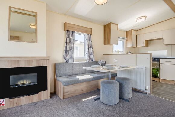 Gold Caravan with parking 6 - Kessingland Beach, Lowestoft