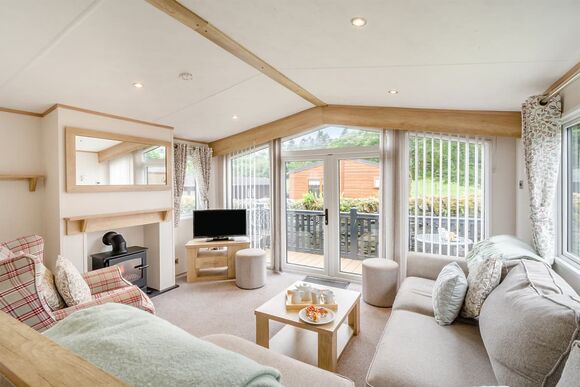 Gold Premium Caravan with decking - Kessingland Beach, Lowestoft