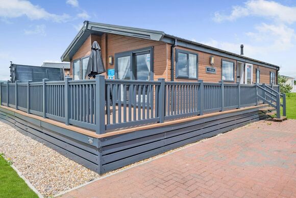 Deluxe Lodge with parking, ensuite & decking 4, Deluxe Lodge with parking, ensuite & decking 4 P - Kessingland Beach, Lowestoft