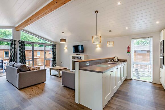 Deluxe Lodge with parking, ensuite & decking 6, Deluxe Lodge with parking, ensuite & decking 6 P - Kessingland Beach, Lowestoft