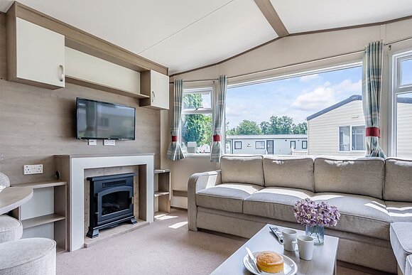 Gold Premium 2 Caravan slps 6 parking, decking P - Kessingland Beach, Lowestoft