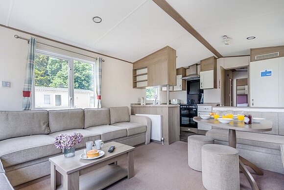 Gold Premium 2 Caravan slps 6 parking, decking P - Kessingland Beach, Lowestoft