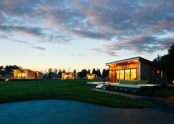 Studio Lodge - Plassey Holiday Park, Eyton, Wrexham