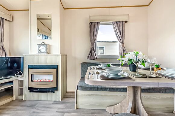 Bronze 3 Bedroom Caravan, Sleeps 8 P, Bronze 3 Bedroom Caravan, Sleeps 8 - Landguard, Shanklin