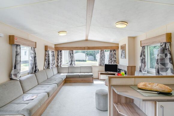 Gold 3 Bedroom Caravan, Sleeps 8 P, Gold 3 Bedroom Caravan, Sleeps 8 - Landguard, Shanklin