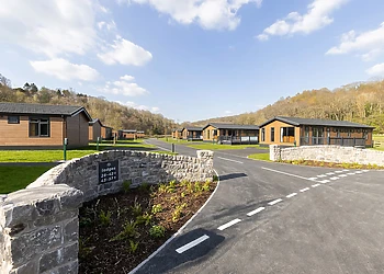 Plas Isaf Lodge Retreat, Caerwys 