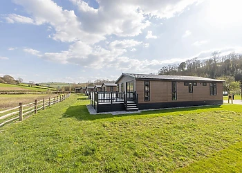 Plas Isaf Lodge Retreat, Caerwys