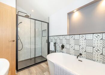 Draig Premier - Plas Isaf Lodge Retreat, Caerwys 