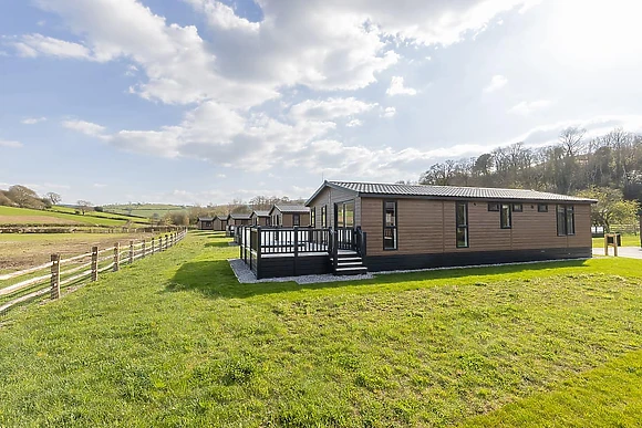 Plas Isaf Lodge Retreat, Caerwys 