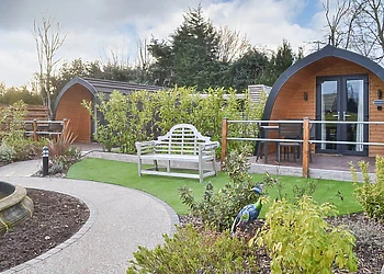 Peacock Lake Glamping, Gunthorpe, near Nottingham