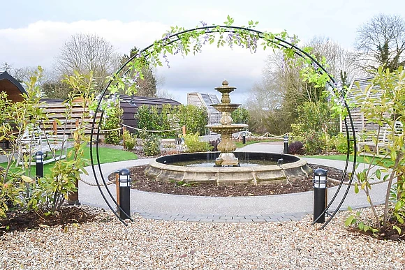 Peacock Lake Glamping, Gunthorpe, near Nottingham