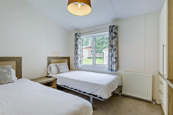 Prestige Lodge with parking, ensuite & decking - Limefitt Park, Windermere, Cumbria