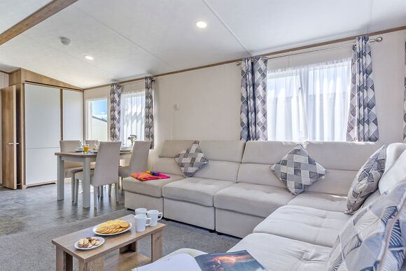Gold Premium 3 Caravan, slps 6, parking, ensuite - Limefitt Park, Windermere, Cumbria